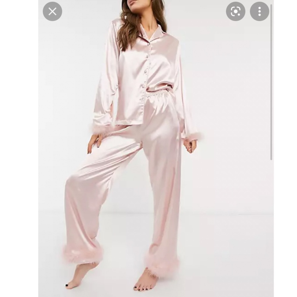 Baby pink faux fur pajamas!